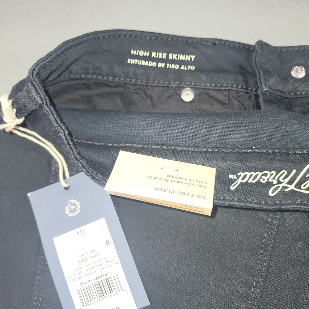UNIVERSAL THREAD GOODS, High Rise Skinny Jeans - Black Size 10